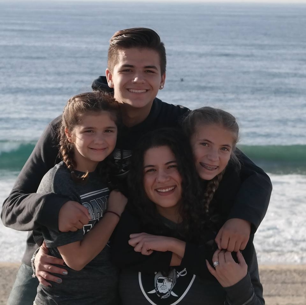 Meet your Posher, Nadia